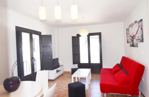 Vélez de Benaudalla Apartamento | Carmín-Piscina y garaje