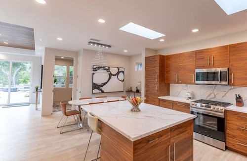 Monterey Casa | Carmel Hideaway - Modern Luxury