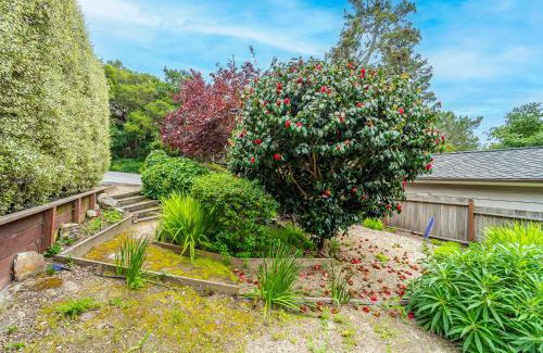 Northeast Carmel Casa | Carmel Romantic Escape for 2