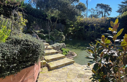 Carmel Woods Casa | Room for Rent Carmel Car Week-7 days Minimum August 8-August 9
