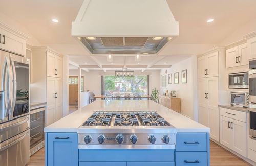 Carmel Valley Casa | Carmel Valley family escape. Space for family activities, inside and out