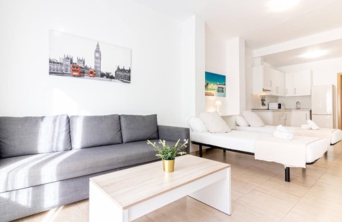 Perchel Sur Apartamento | Carmen City Center Roof-Terrace Boutique Studio