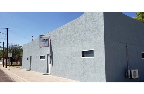 Marfa Apartamento | Carmen's Marfa Hotel/Elia's 2 Queen Beds En-Suite
