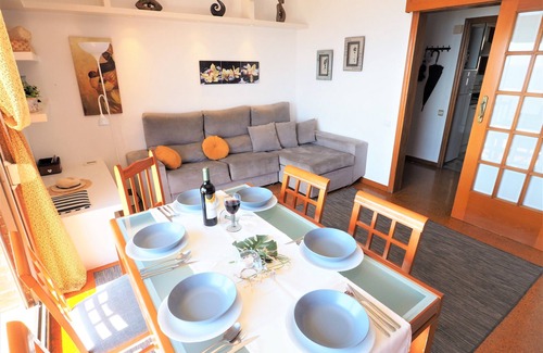 Montgat Apartamento | "CARMEN SEAVIEW & BEACH", vista mar, playa, balcón, parking, Wi-Fi, TV