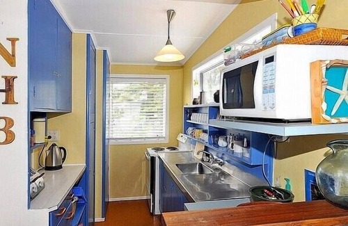 Waihi Beach Cabaña | Carmens Beachside Bach - Waihi Beach Bach