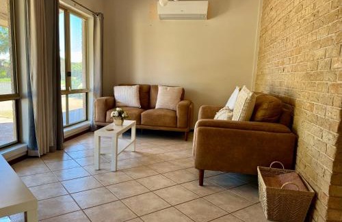 Brockman Casa | Carnarvon 3BR & 2BA Holiday House