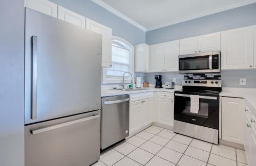 Central Myrtle Beach Apartamento | Carnation 302
