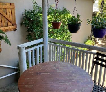 Bredasdorp Casa | Carneddie cottage-garden