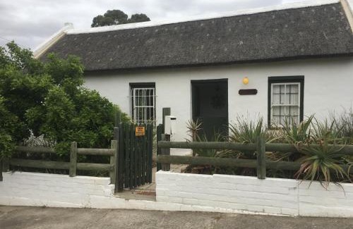 Bredasdorp Casa | Carneddie Cottage - main