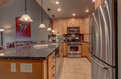 Carnelian Woods Condominio | Carnelian Gem: 2 BR, 2 BA Condominium in Carnelian Bay, Sleeps 7