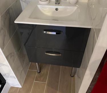 Chevigny-Saint-Sauveur Apartamento | Carol California