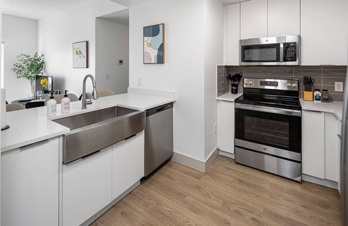 Charlotte Center City Apartamento | Carolina Blue | Stunning Views, Free Parking+WiFi