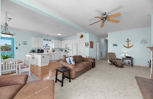 Merritt Casa | Carolina Breeze Fishing Hole - Your Perfect Getaway!