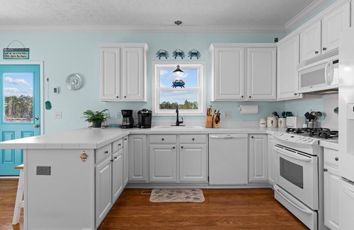 Merritt Casa | Carolina Breeze Fishing Hole - Your Perfect Getaway!