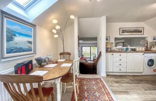 Crockerton Casa | Caroline Cottage