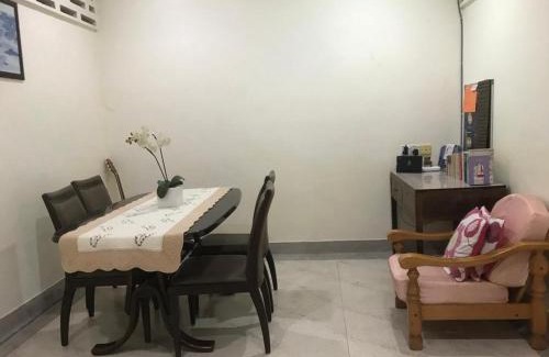 Tanjong Bidara Casa | Carols Guesthouse near Jonker and Satay Celup