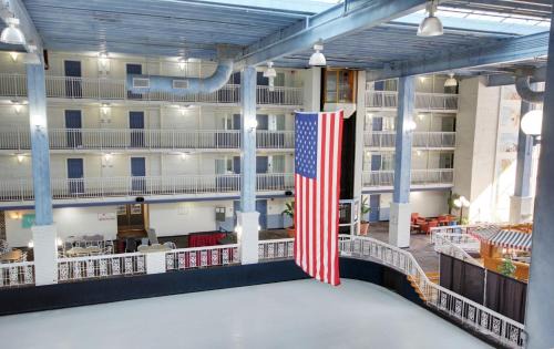 North Ocean City Hotel | Carousel Resort Hotel and Condominiums