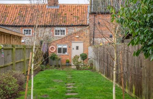 Wighton Casa | Carpenters Cottage