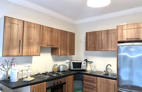 County Cavan Apartamento | Carraig House, Cozy countryside apartment