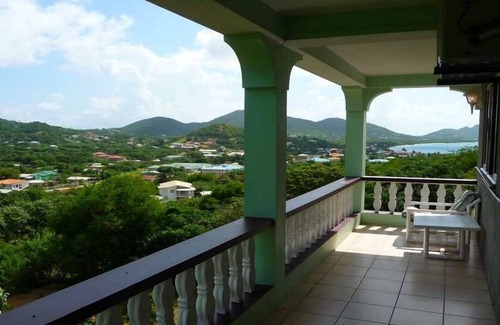 Hillsborough Hotel | Carriacou Grand View Hotel
