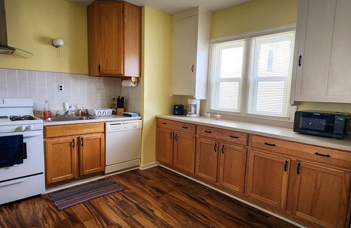 Wyandotte Apartamento | Carriage House:Experience Fall Festivals and Cozy Loft Living!