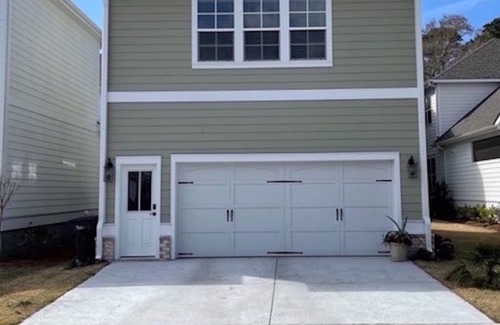 Mount Pleasant Casa | Carriage House with View