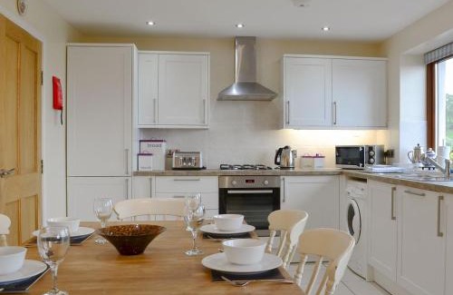 Linlithgow Casa | Carribber Beech