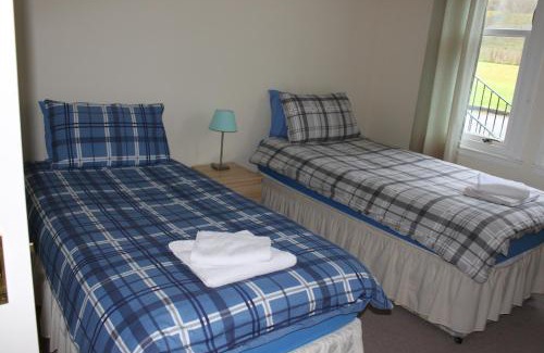 Cairndow Apartamento | Carrick Farm Lochside Appartment (GF)