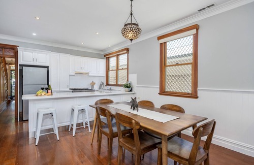 Carrington Casa | Carrington Charm - Vibrant Village - Dog Friendly