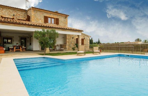 Lloseta Hotel | Carrusillo