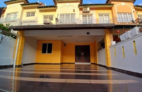 Taman Dusun Nyior Casa | Cartoon world homestay