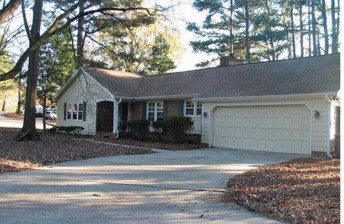 Cary Casa | Cary Top Location Ranch Home