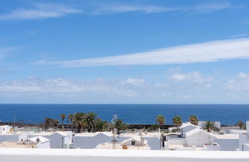 Guatiza Casa | Casa CocoMar I, Oasis de paz con vistas al mar.