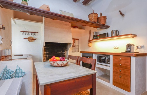 Santa Maria del Cami Villa | CAS PILOT - Villa con piscina privada en Santa Maria del Cami. WiFi Gratis