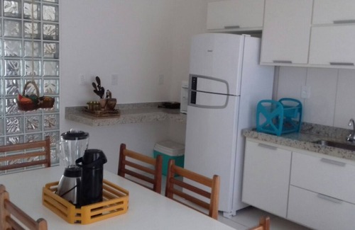 Santa Cruz Cabralia Casa | Casa 2 Suites, en Coroa Vermelha 80m de la playa para la temporada - Porto Seguro-Ba