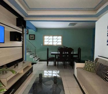 Cruzeiro Casa | casa 3 quartos1suíte com frigobar smart tv netflix ar-condicionado