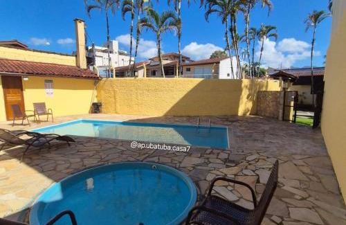 Umuarama Casa | Casa 6 em Condomínio com 2Quartos 1Mezanino Wifi Piscina Churrasqueira