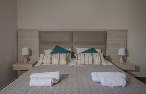 Zakynthos Town Apartamento | Casa 77 Zante by Karras Hotels