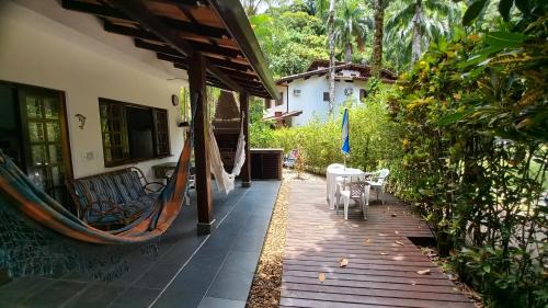 Boicucanga Beach Casa | Casa 84 Condomínio fechado de frente para praia - Boiçucanga SP