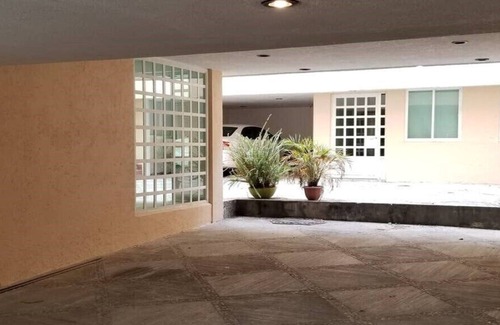 Barrio Bosques de las Lomas Casa | CASA a 10 min de Univ Anáhuac, Ibero y de Santa Fé