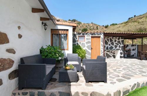 Las Lagunetas Chalet De Esquí | Casa Abuela Fela