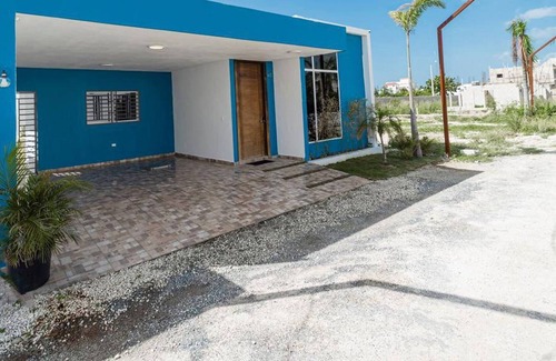 La Romana Chalet De Esquí | Casa Acogedora Cerca De La Playa by Stone Residences
