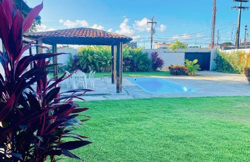Atalaia Casa | Casa aconchegante com piscina e muito espaço verde