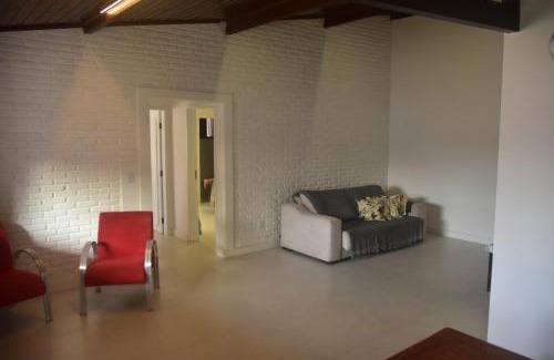 Atalaia Casa | Casa aconchegante com piscina e muito espaço verde