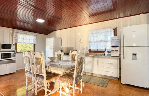 Imbituba Casa | Casa Aconchegante na Lagoa de Ibiraquera - IMB003