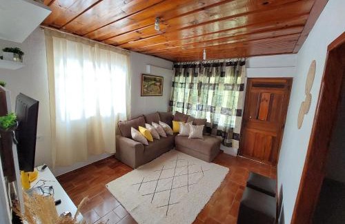 Goncalves Casa | Casa aconchegante na roça c/piscina/churrasqueira