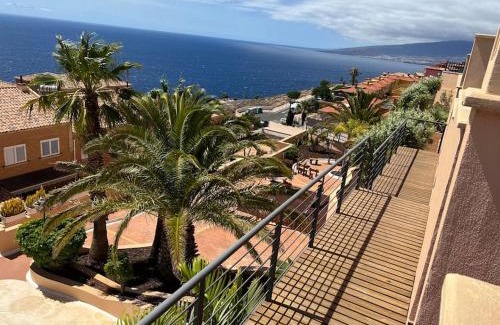 El Rosario Casa | Casa Adosada de lujo con piscina y vistas al mar