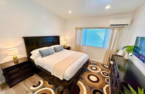 Vista Apartamento | Casa Agave, 2 Bedroom, 1 Bath Guest House, with 3 Beds & Game Room