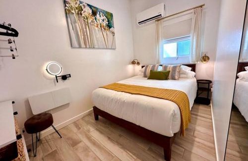 Vista Apartamento | Casa Agave, 2 Bedroom, 1 Bath Guest House, with 3 Beds & Game Room