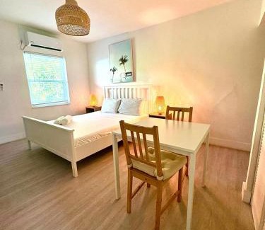 East Little Havana Hotel | Casa Agave Miami